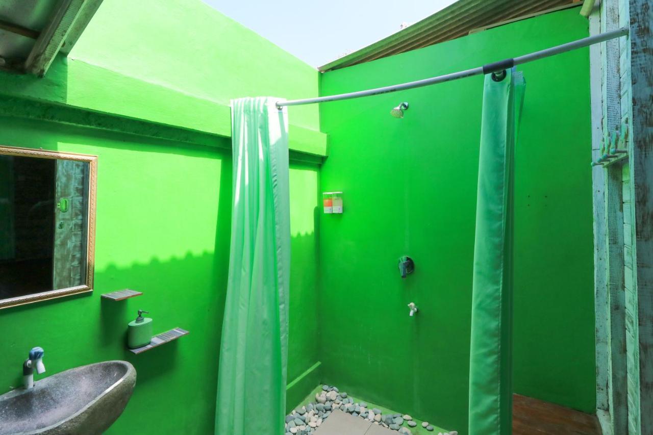 The Green Groves Vandrarhem Lembongan Exteriör bild
